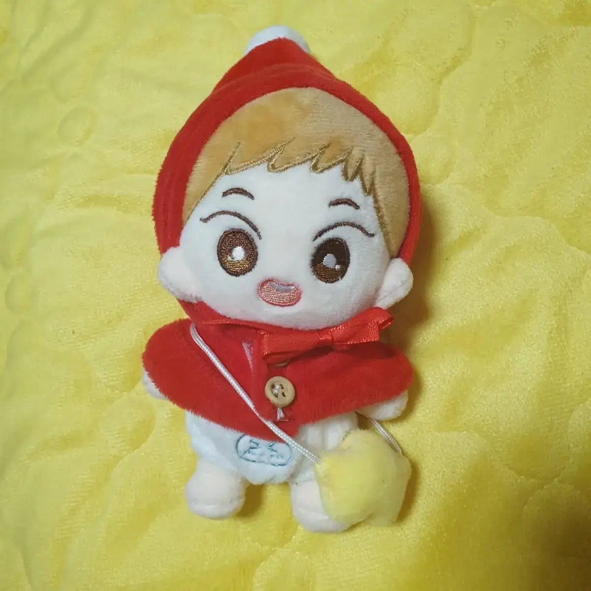 The buns are wts xiumin doll 15 cm