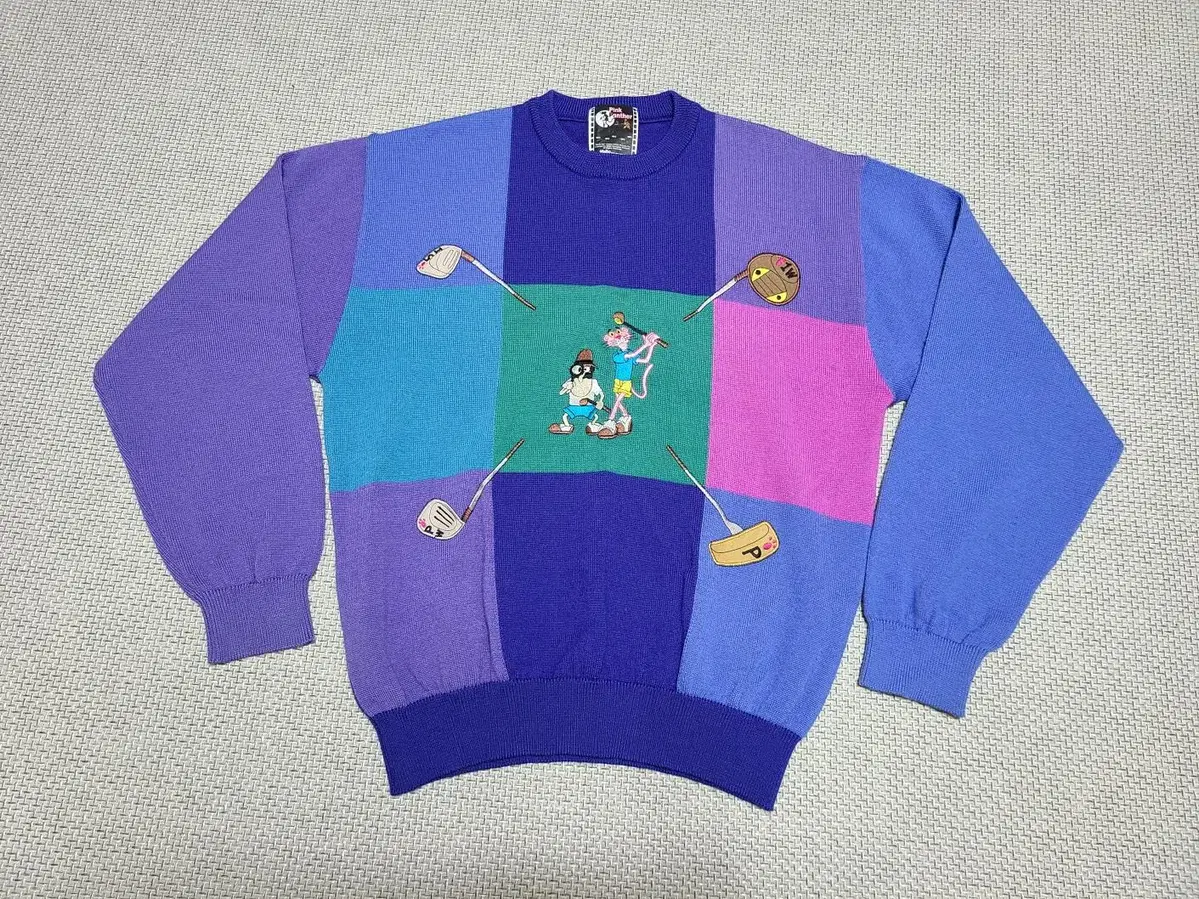 Pink Panther Character Knit / Gyrus 2