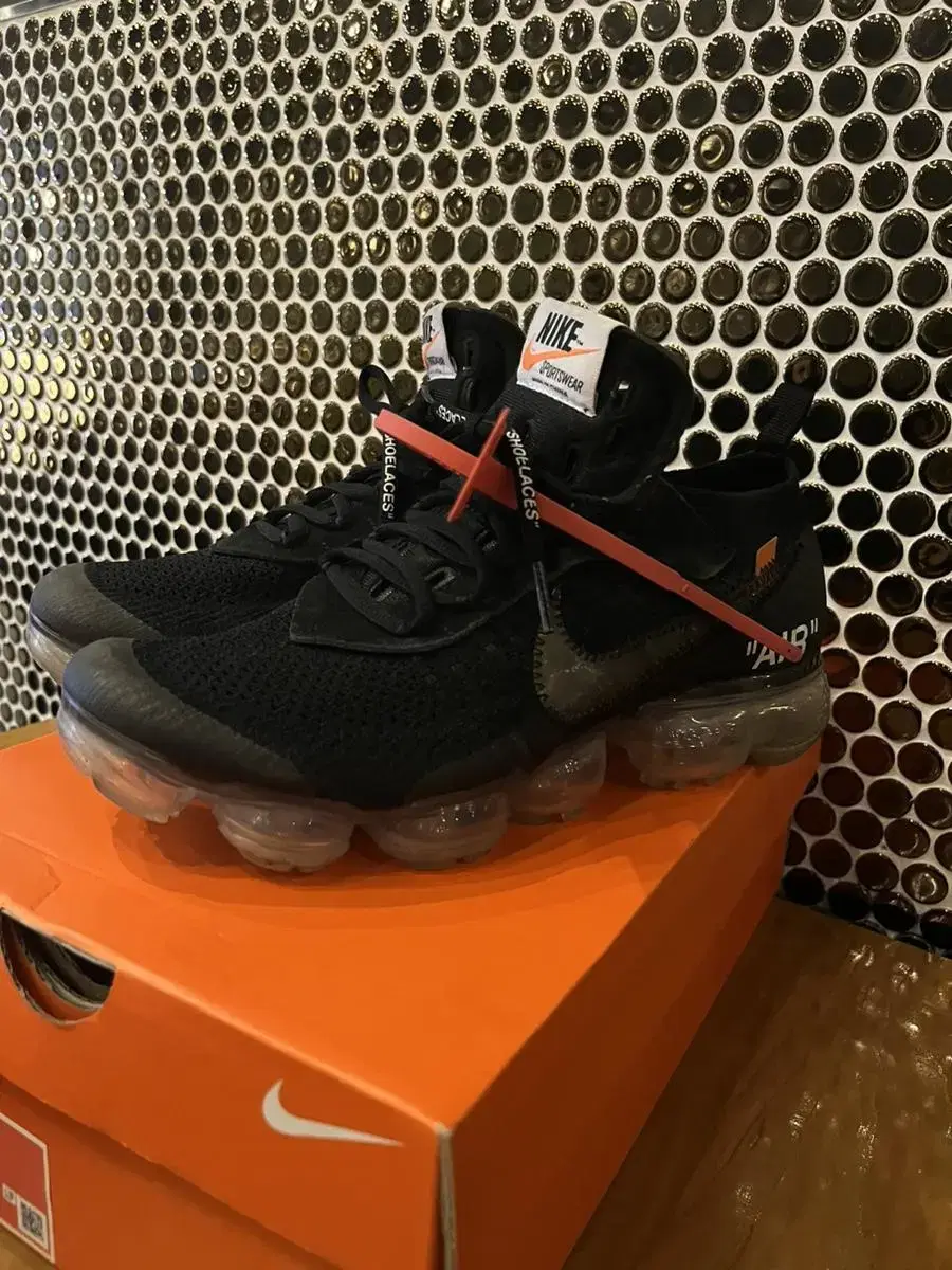 Nike Off-White Collaboration Vapor Max