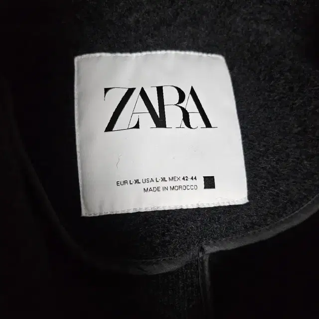 ZARA 자라 울 블랜디드 발마칸코트 블랙 xl 판매합니다.