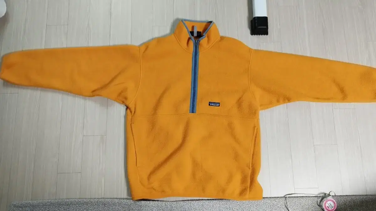 Patagonia Sinchilla Yellow L sells