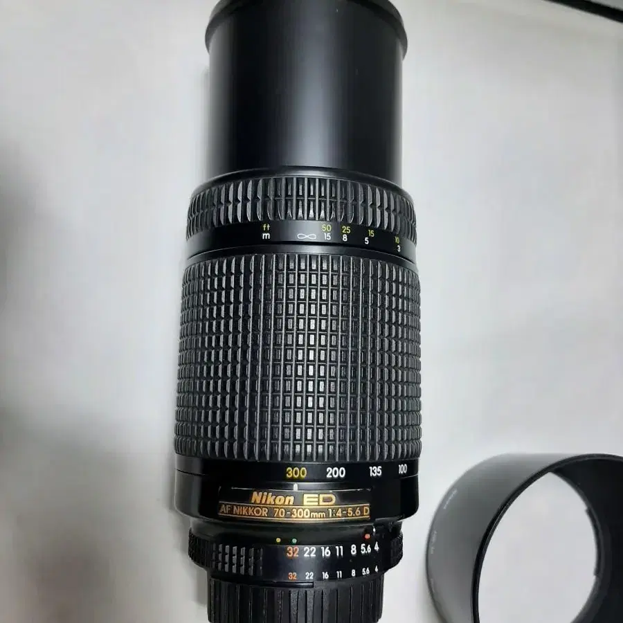 니콘  70-300   dslr    ed  렌즈  팝니다