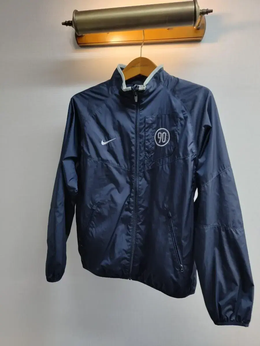 M) Nike Total 90 Windbreaker