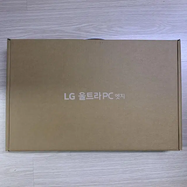 LG전자 울트라PC 엣지 16UD70R-HX56K 라이젠 R5 노트북 미