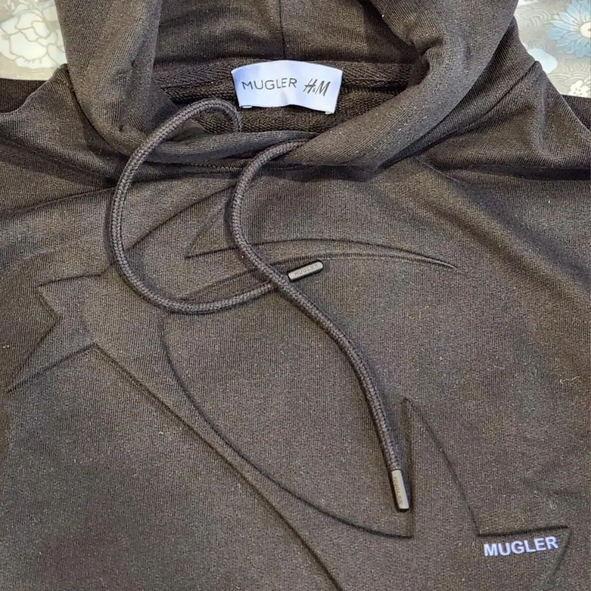 [M] H&M mugler 콜라보 후드