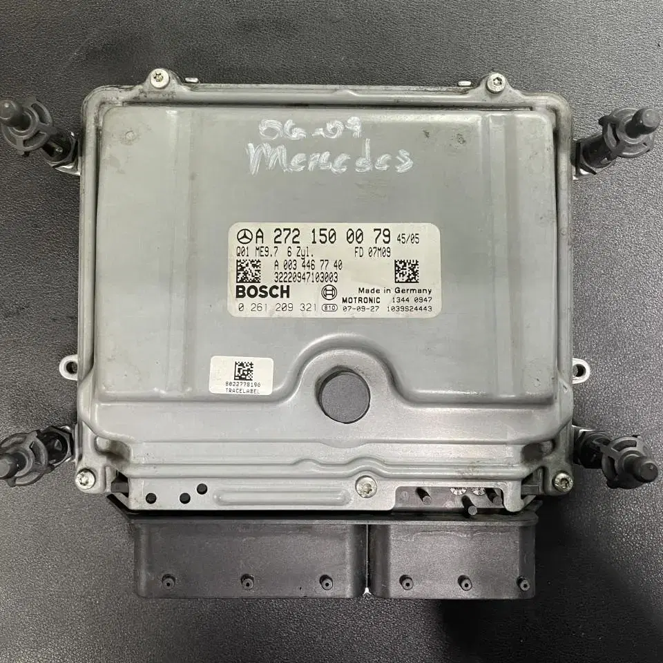 벤츠 C300 ECU (즉시 작동가능) A2721500079 구입전 전화