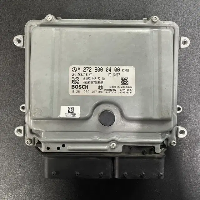 벤츠 C300 ECU (즉시 작동가능) A2729000400 구입전 전화