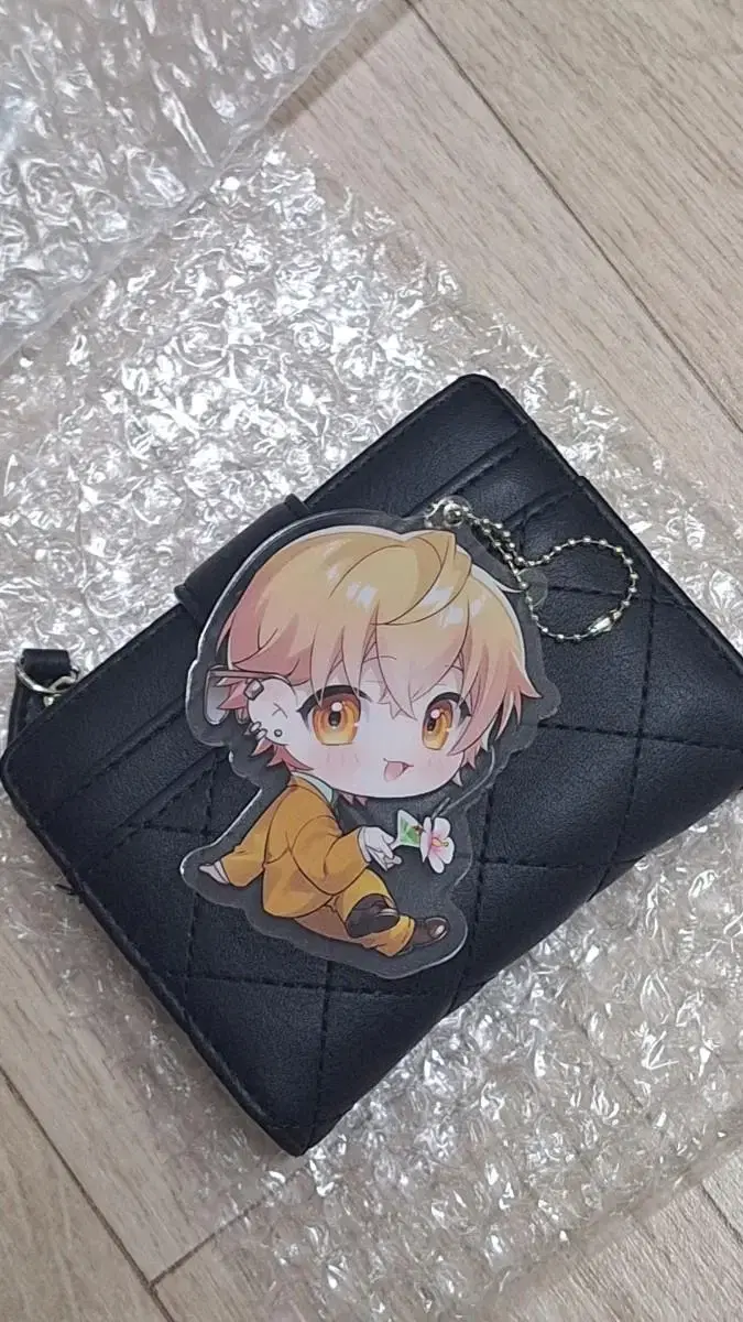 SIXFONIA Mikoto keyring Sells