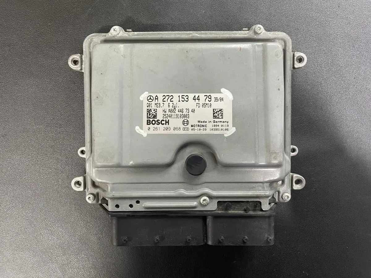 벤츠 C230 ECU (즉시 작동가능) A2721534479 구입전 전화