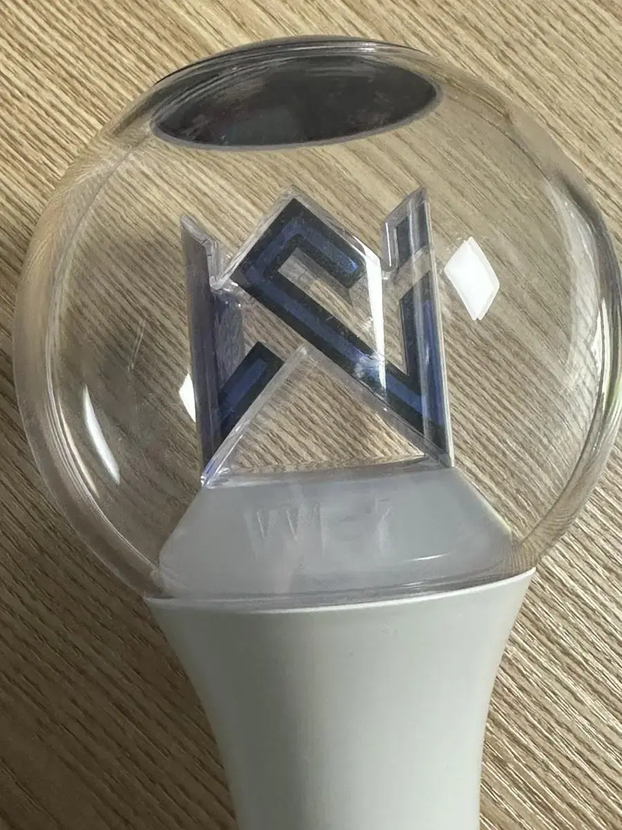 Wei lightstick WTS