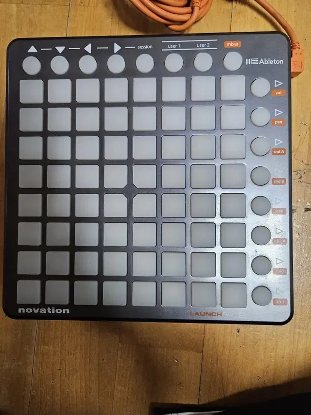 launchpad S ableton 에이블톤 런치패드