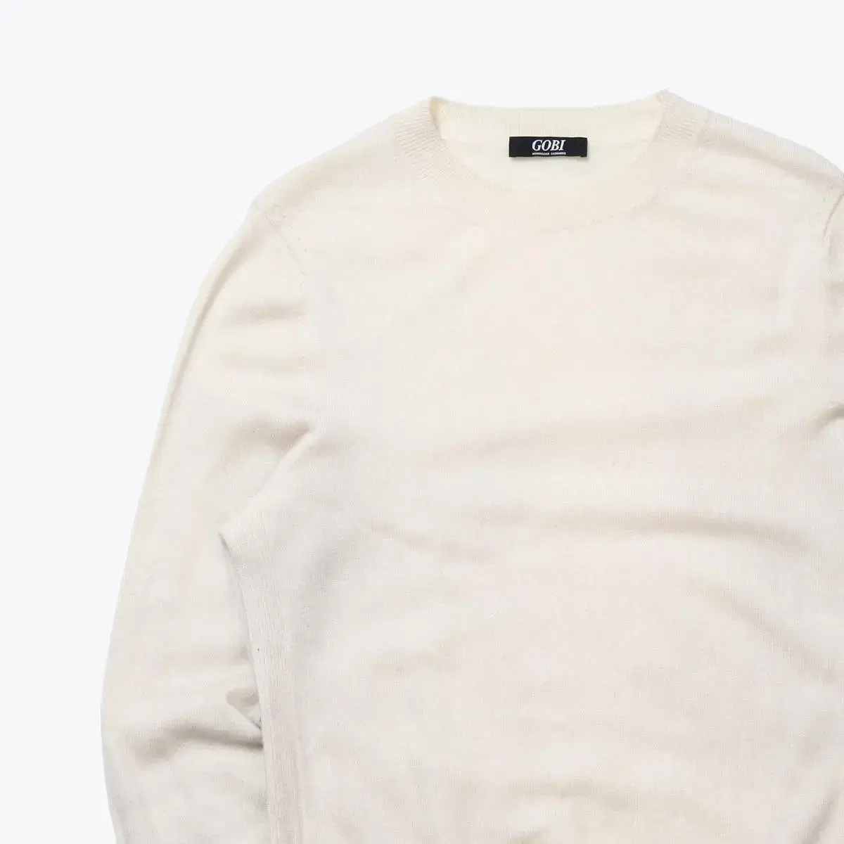 GOBI Cashmere knit sweater