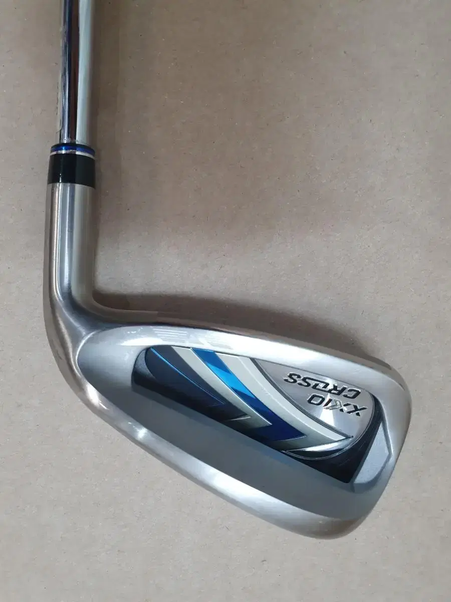 Zexio Cross 7 N.S.PRO 860GH R irons