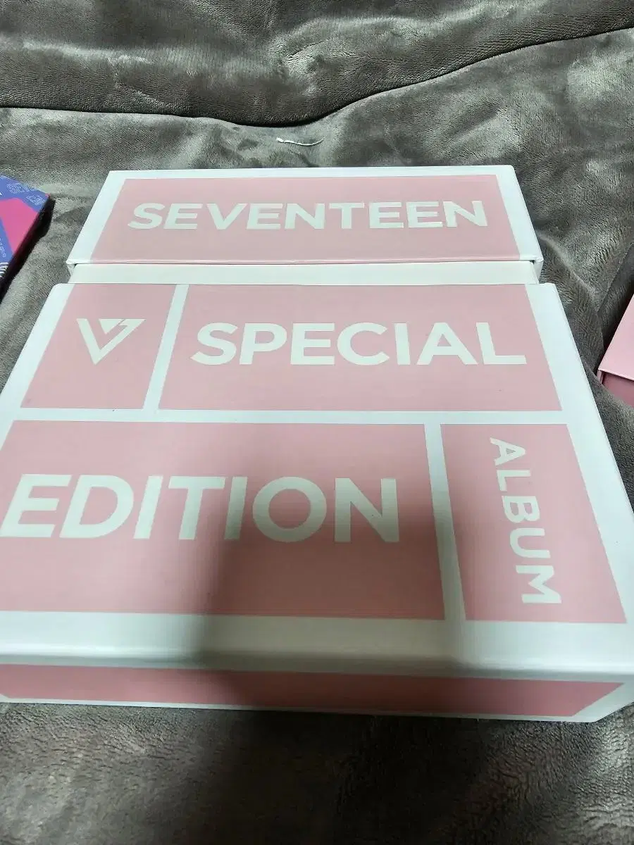 Seventeen Azaleas Special Edition WTS