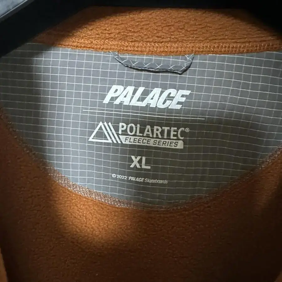 palace 팔라스 폴라텍 1/4 집업 후리스