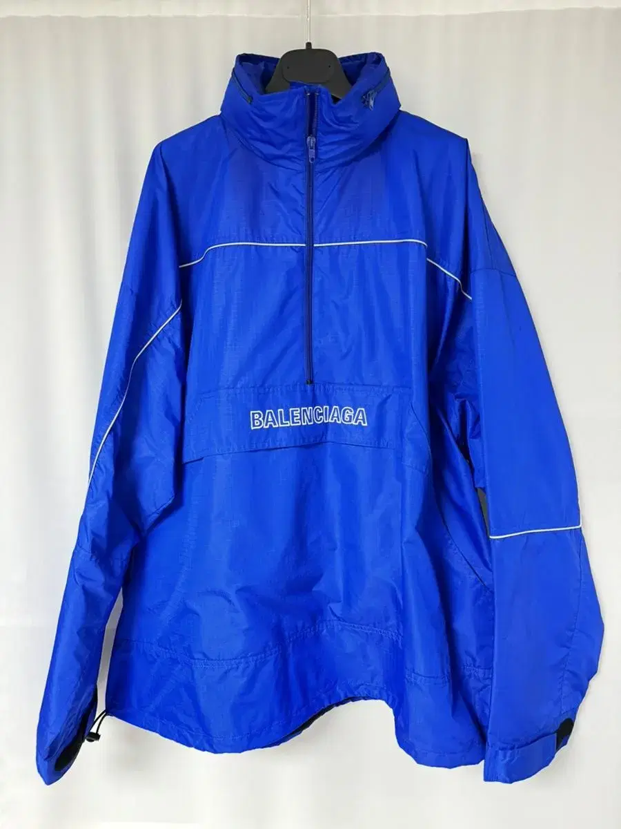 Balenciaga Anorak Style Night Jacket 48 sells