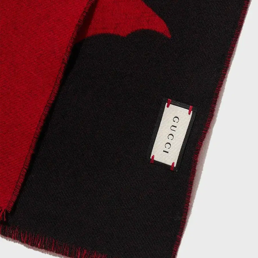 GUCCI MUFFLER