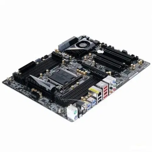 ASRock X79 Extreme6 (2011/X79/ECC REG지원)