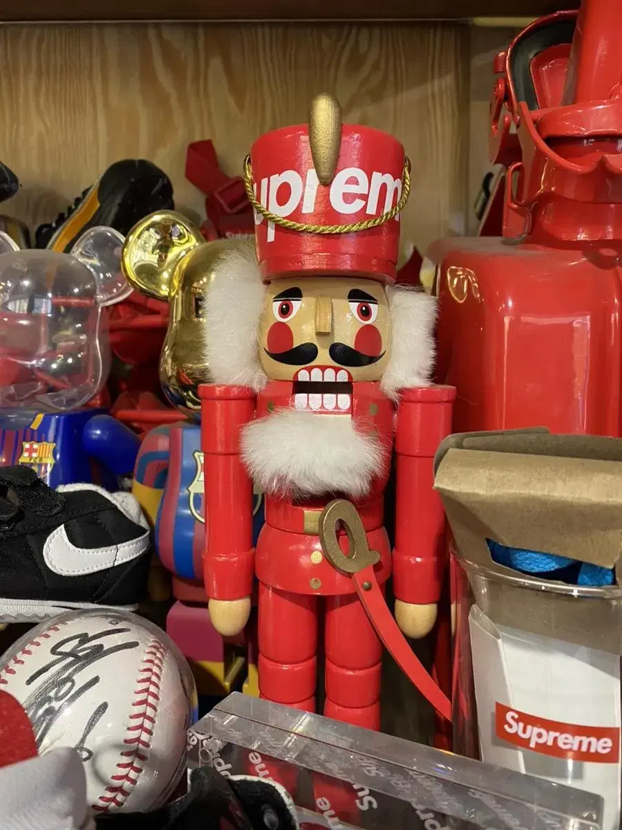 Supreme Wooden Nutcracker Red