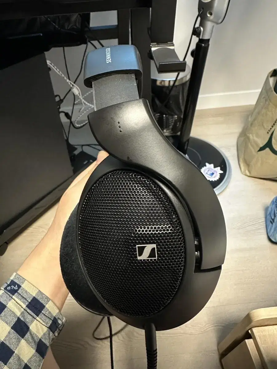 Hd560s