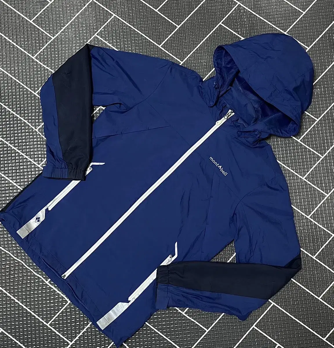 (Genuine/Lowest Price)Montbell Windstopper High-end Functional Jacket/Same Day Shipping!!!