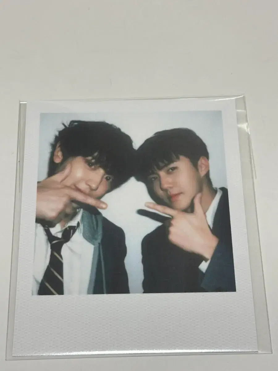 Exo seasons greetings polaroid sehun chanyeol WTS