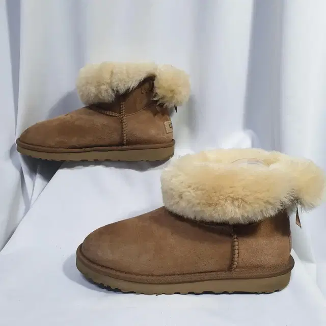 빈티지하서 240 어그 UGG 미니 베일리 보우 2 체스트넛