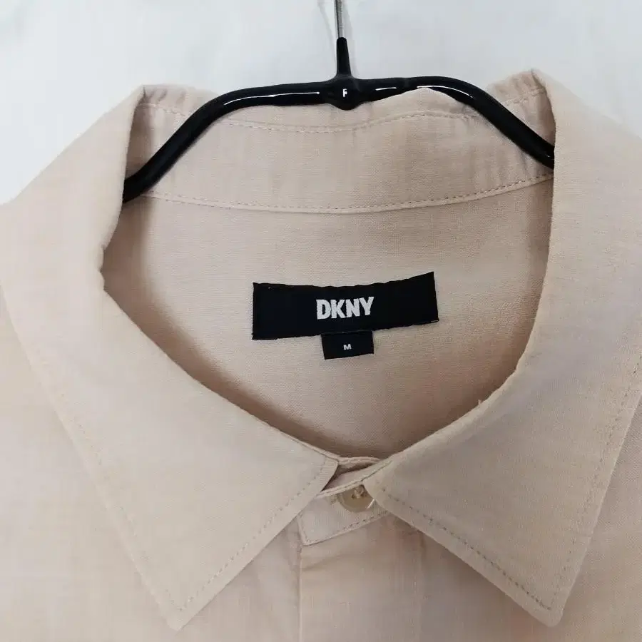 DKNY 남성 린넨블렌드 히든버튼 셔츠