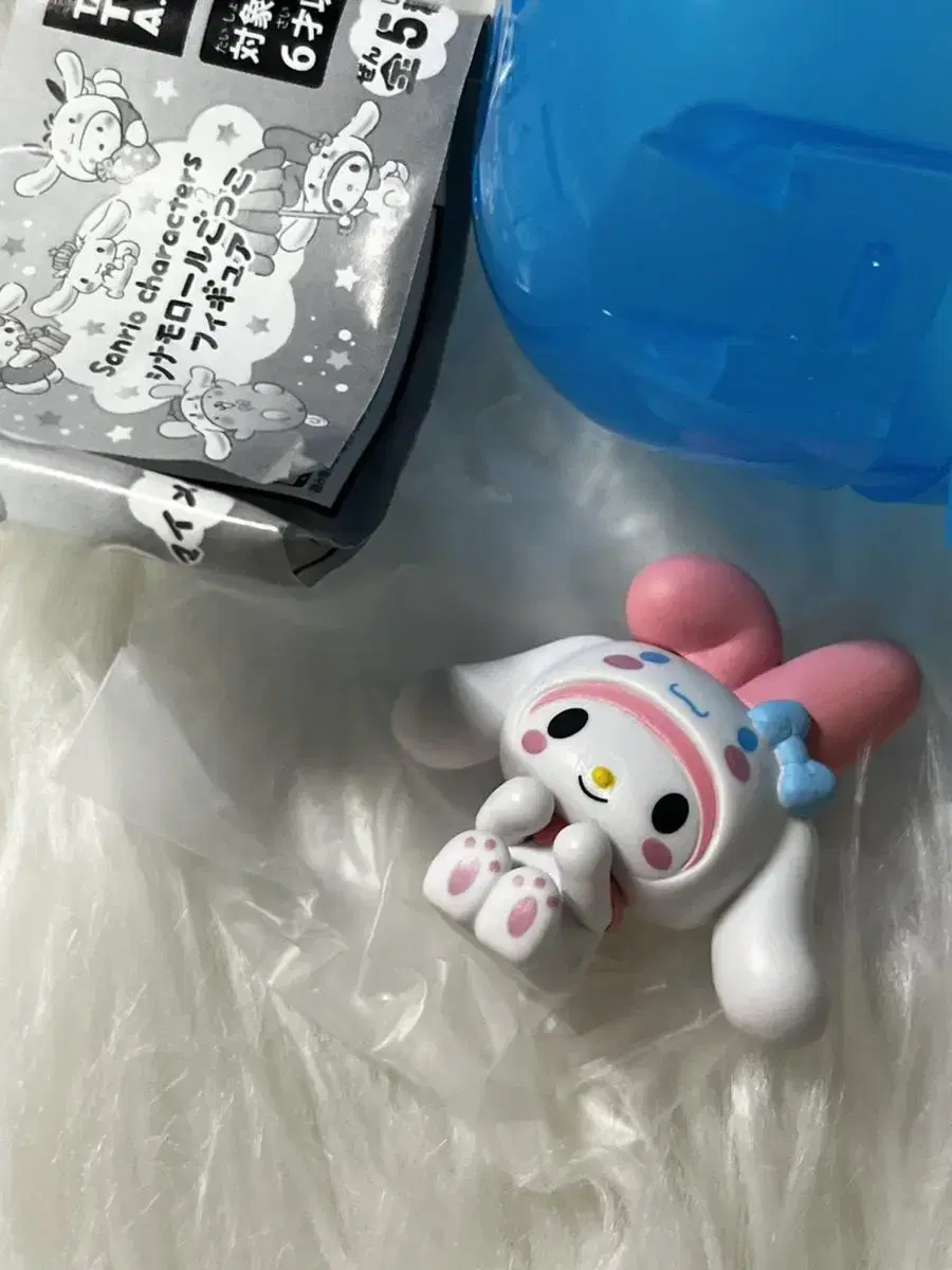 My Melody Cinnamon Roll Gacha Figures Mini