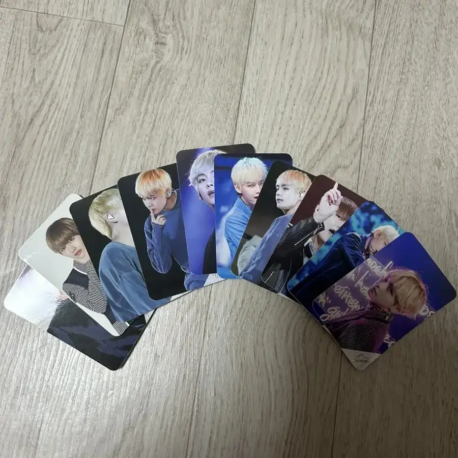 V Photocards SET (10 cards)