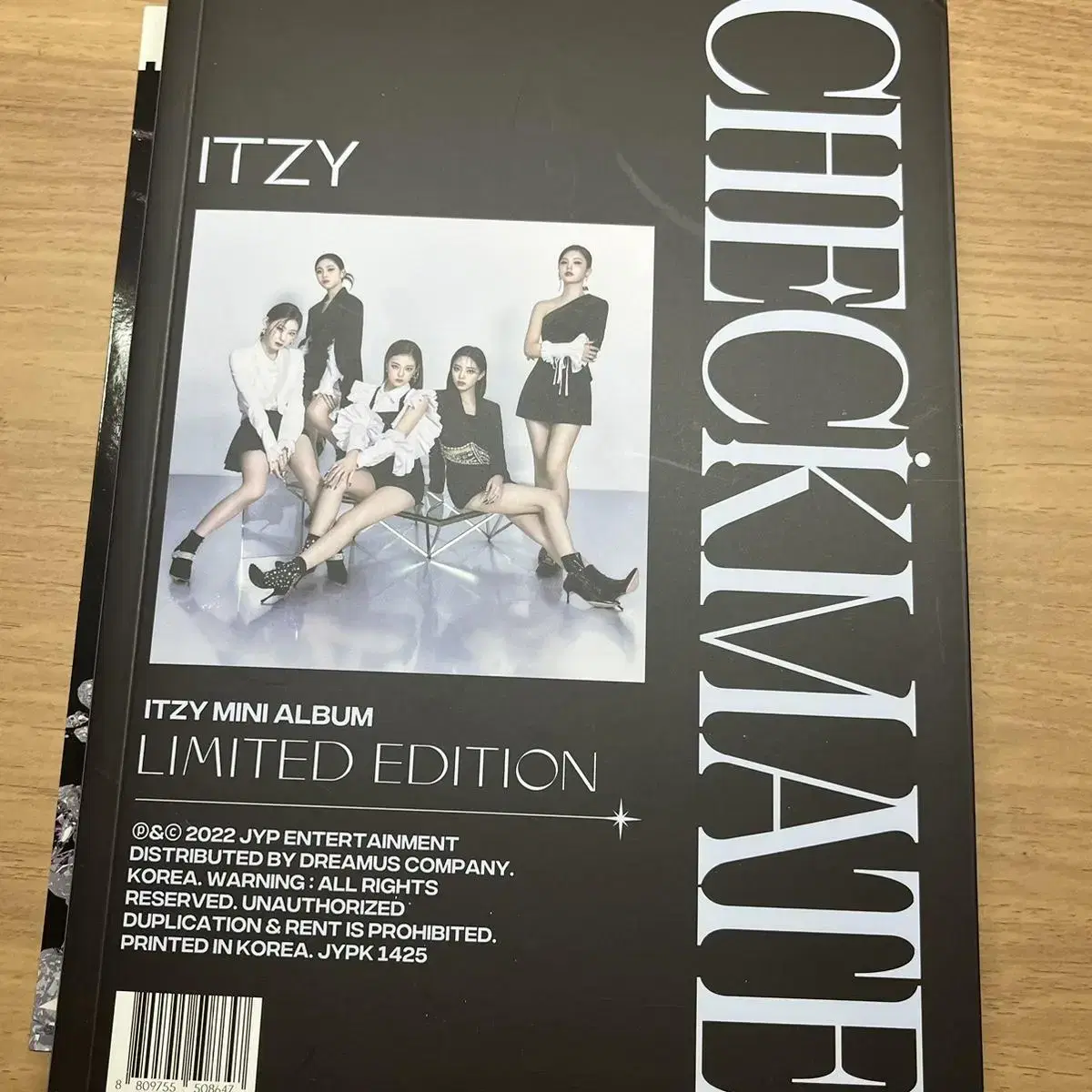 ITZY itzy Checkmate limited album unsealed Albums