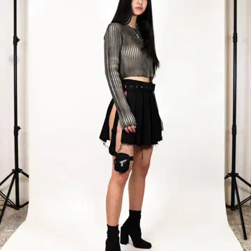 hyein seo wool skirt - w/garter belt | 브랜드 중고거래 플랫폼