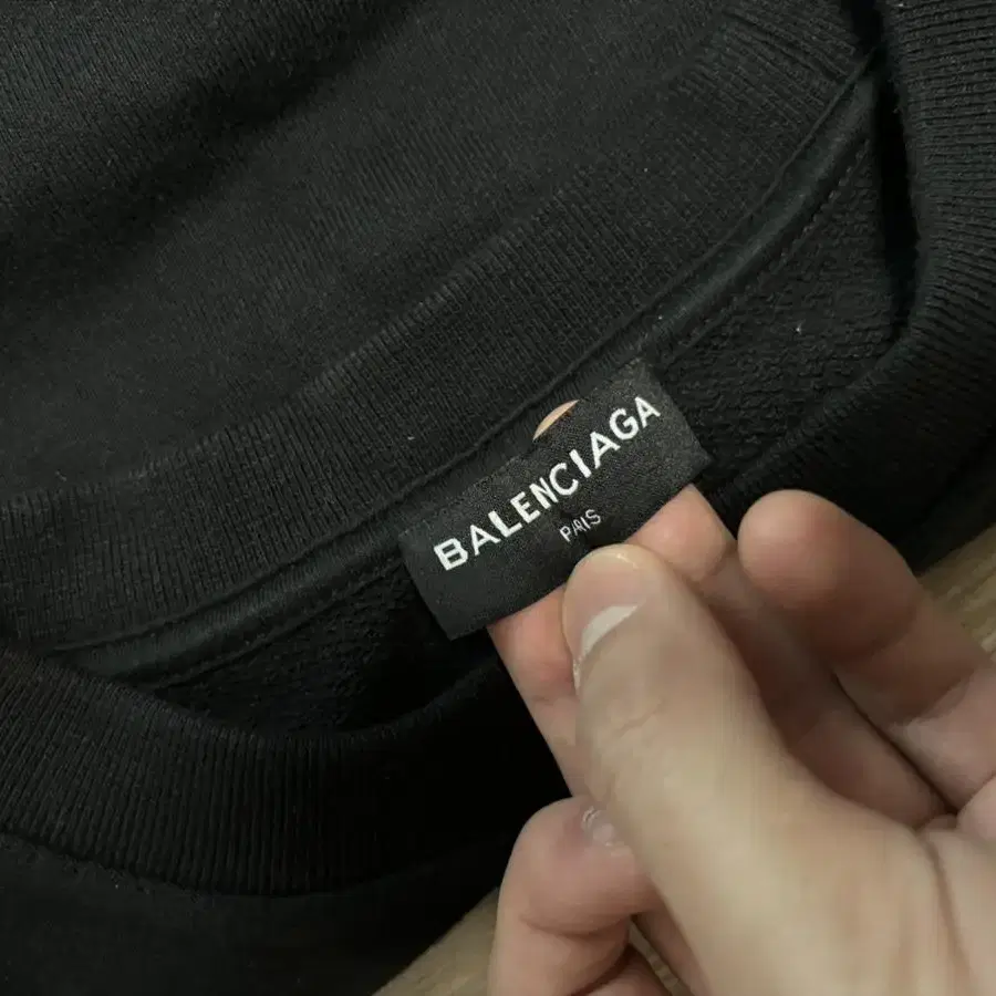 발렌시아가 옴므 balenciaga homme 맨투맨 m