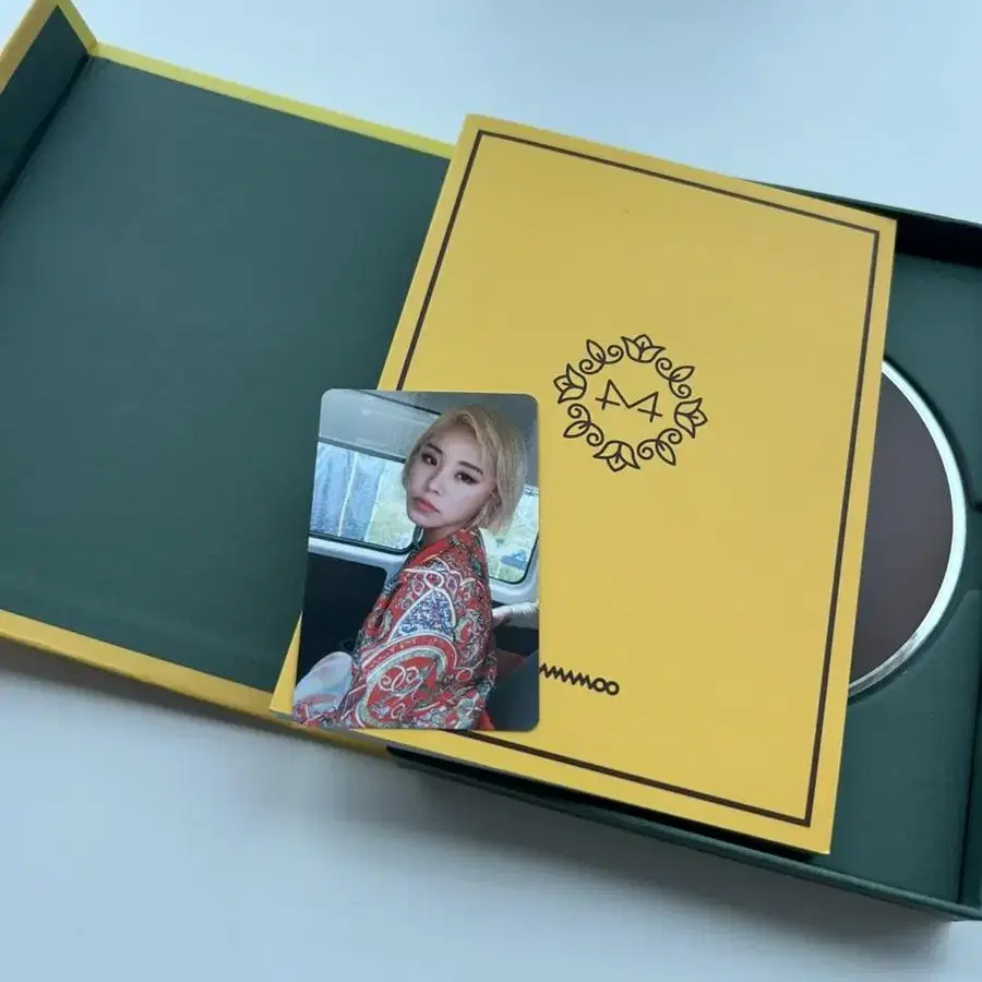 마마무 yellow flower 앨범