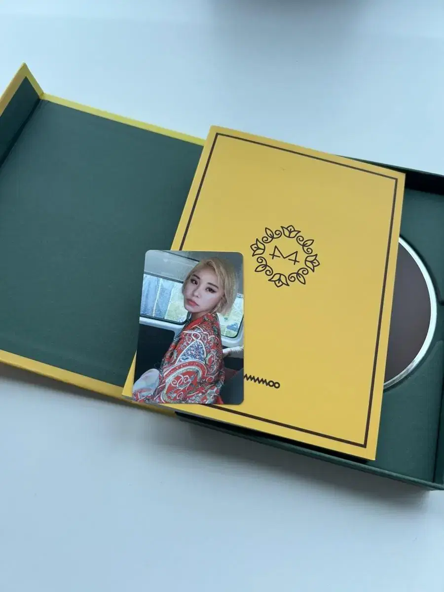 마마무 yellow flower 앨범