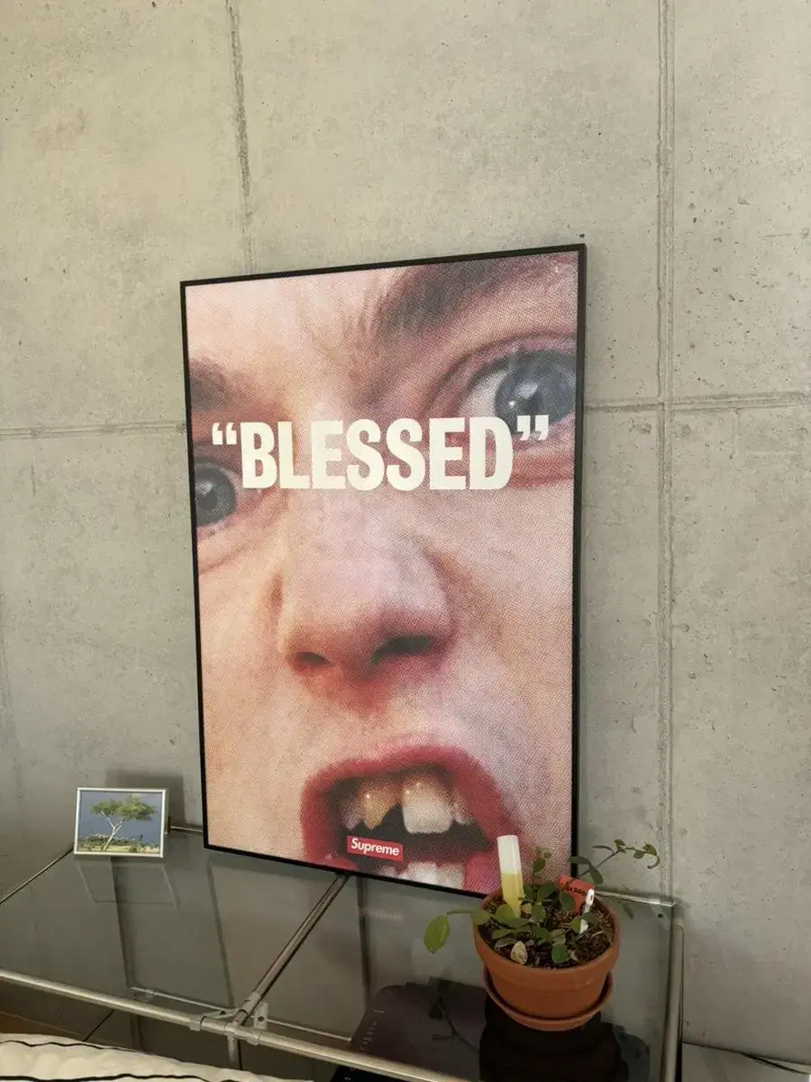 Blessed 슈프림 포스터