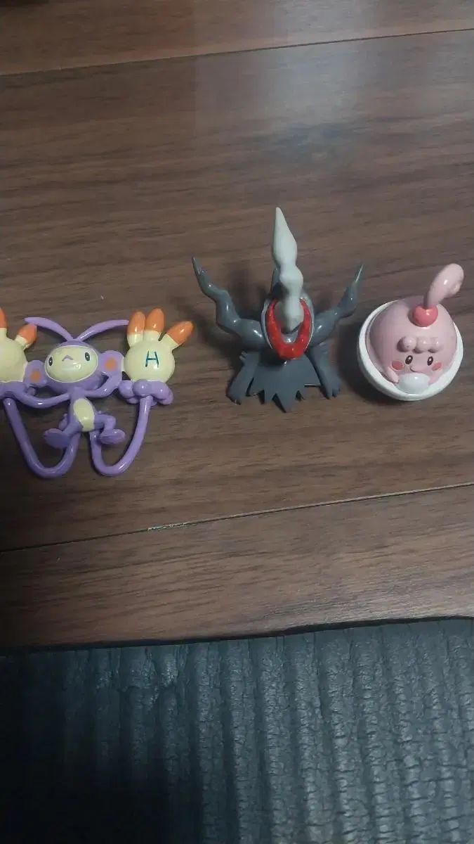 Sell Pokemon Monkorae Figures