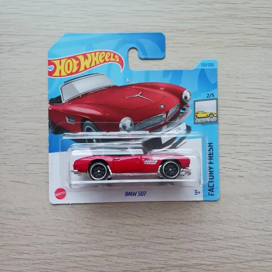 1:64 핫휠 BMW 507