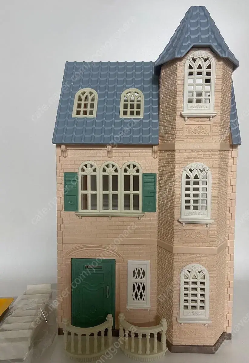 Sylvanian Pastel House