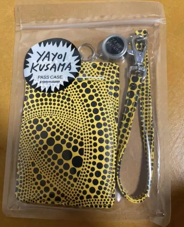 Yayoi Kusama kard WalletPass