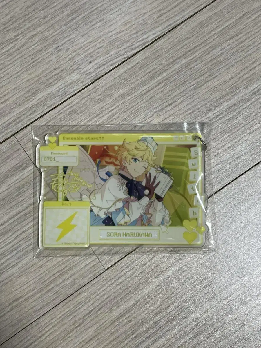 Angsta Trading Newler acrylic Key Holder B Sora