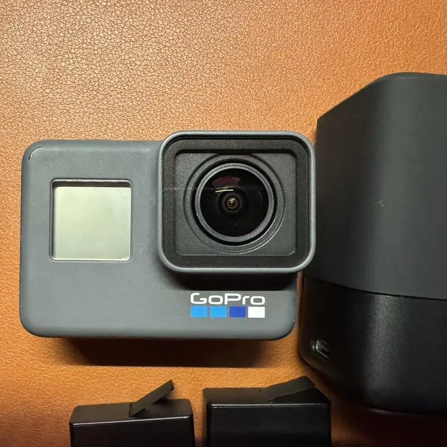 고프로 gopro 히어로 4 & 6 + 액세서리 + 추가배터리