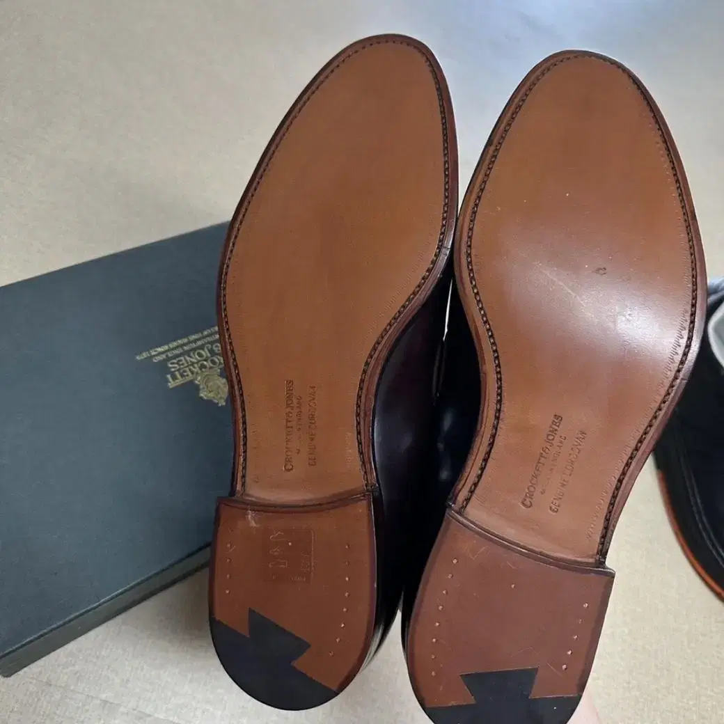 Crockett & Jones 크로켓존스 카벤디시2 코도반 가죽 버건디