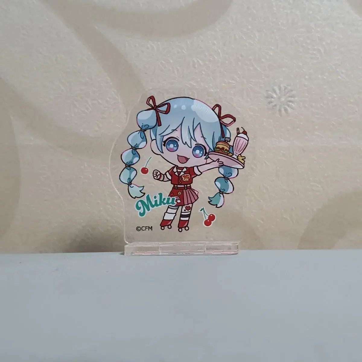 Hatsune Miku SD acrylic stand sells