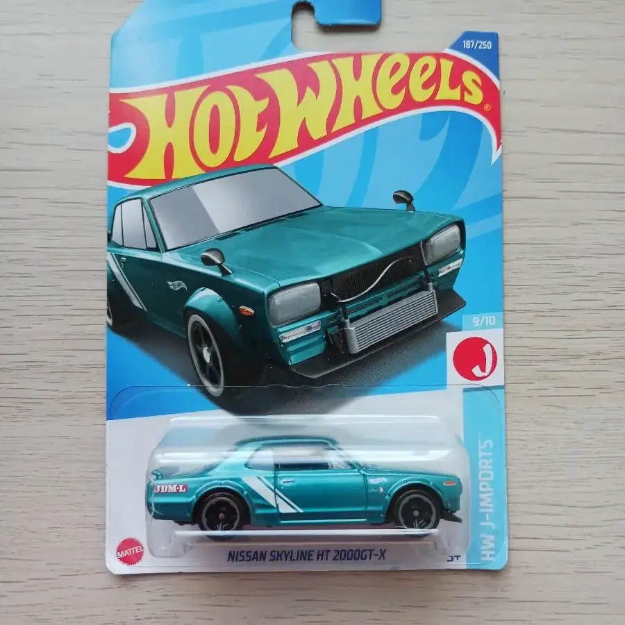 1:64 핫휠 닛산 스카이라인 HT 2000GT-X 수량 2개