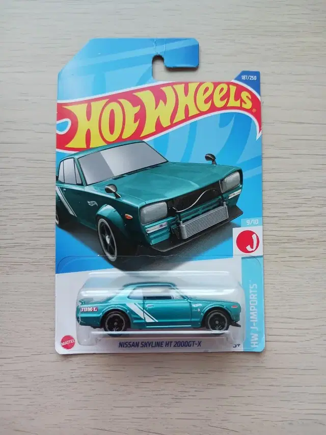 1:64 핫휠 닛산 스카이라인 HT 2000GT-X 수량 2개