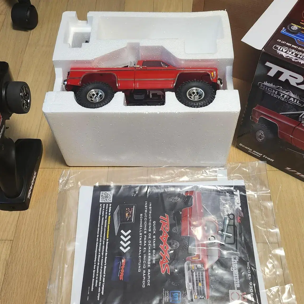 트렉사스 TRX-4M 79 K10 LIFTED RTR 레드 팝니다!