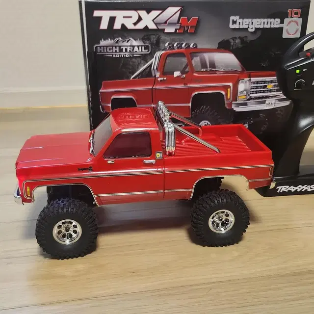 트렉사스 TRX-4M 79 K10 LIFTED RTR 레드 팝니다!