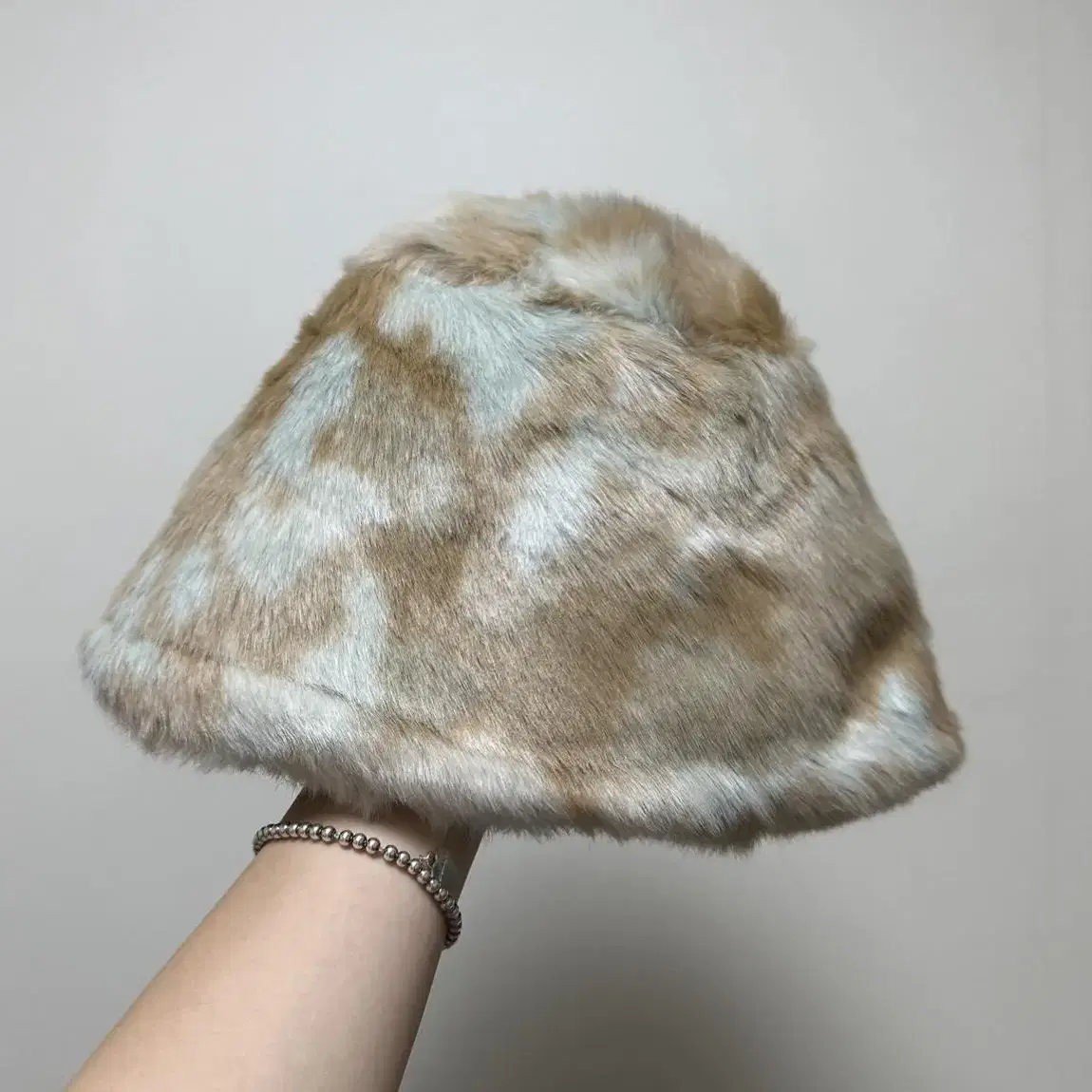 poesiedame  털 모자  fur hat