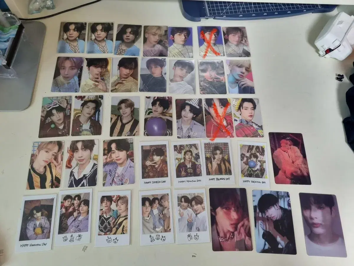 TXT photocard sells in bulk